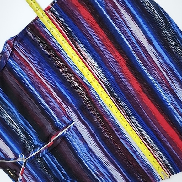 Tamara H. Women's Red Blue  Striped V-Neck Sleeveless Top Size XL - Picture 11 of 11